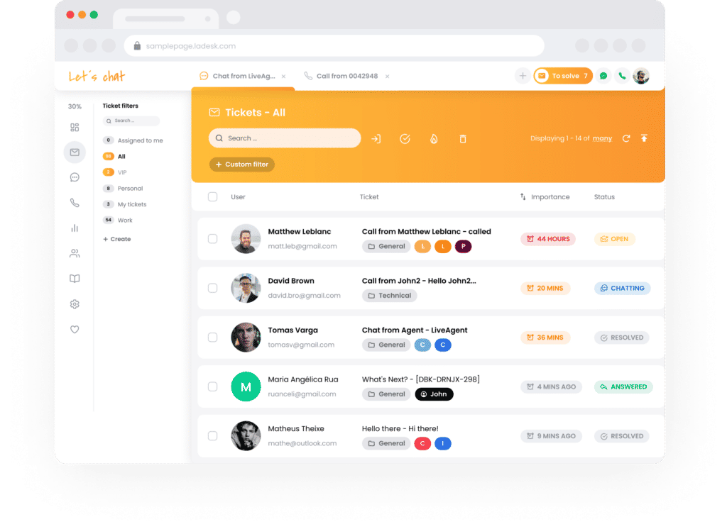 LiveAgent UI